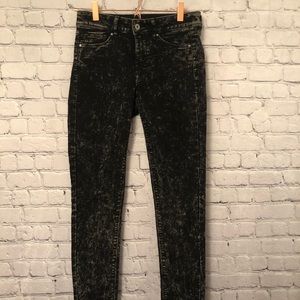 Divided H&M Black Acid Wash Jeans Size 6